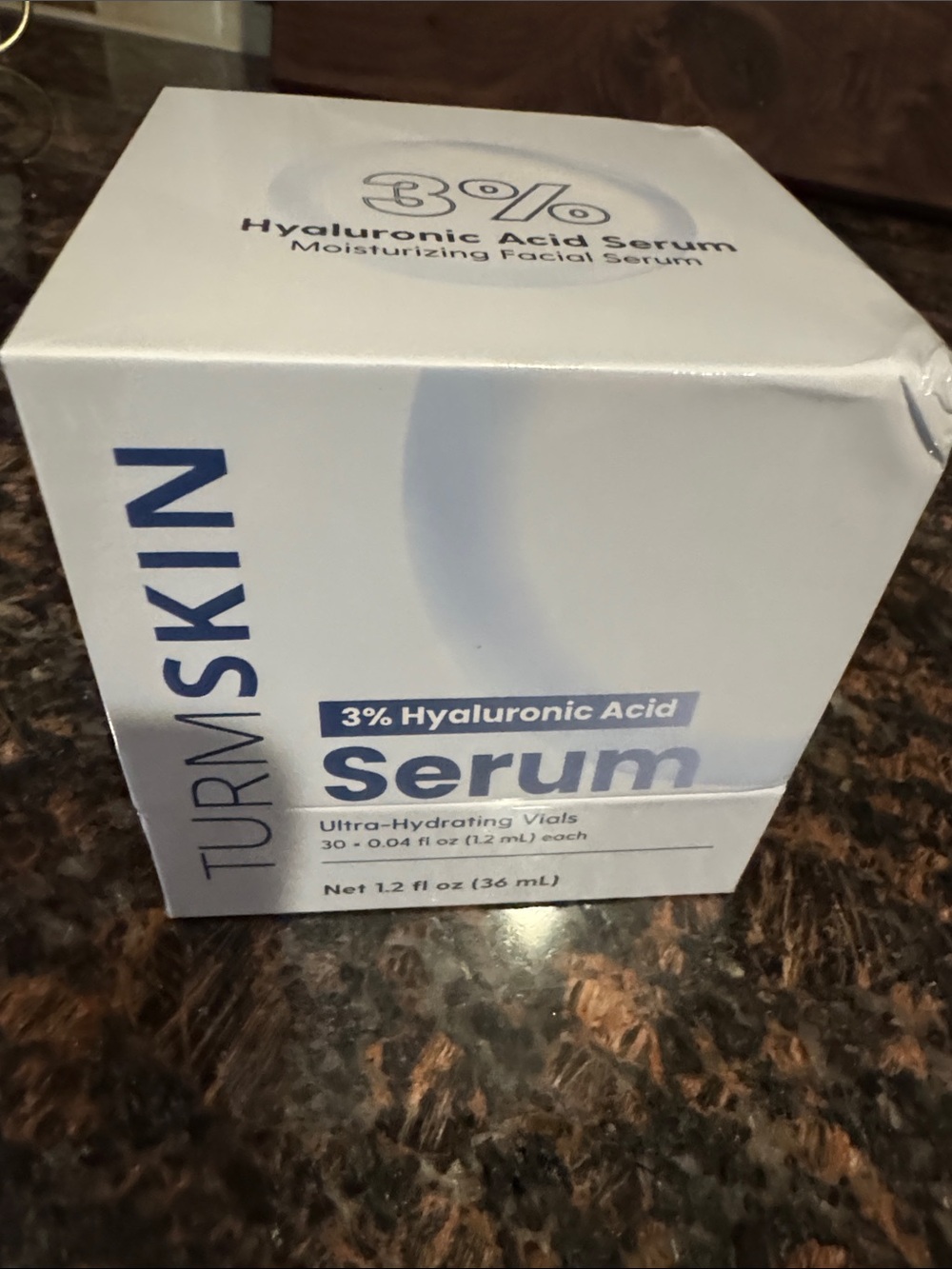 3% Hyaluronic Acid Serum - White Hydrating Facial Serum